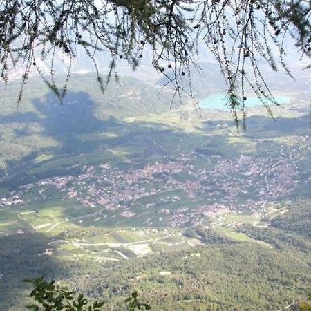 Appartamenti Da Oscar Fondo Bagian luar foto